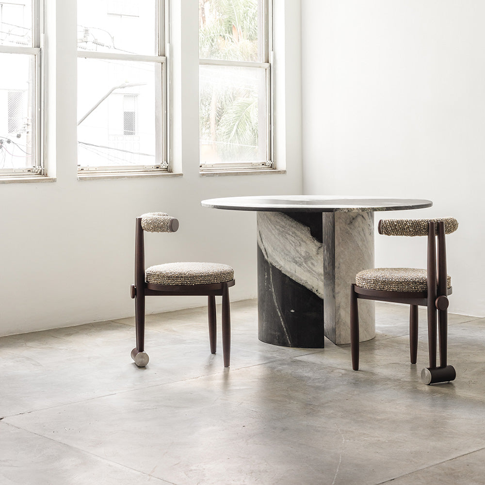 Encaixa Dining Table